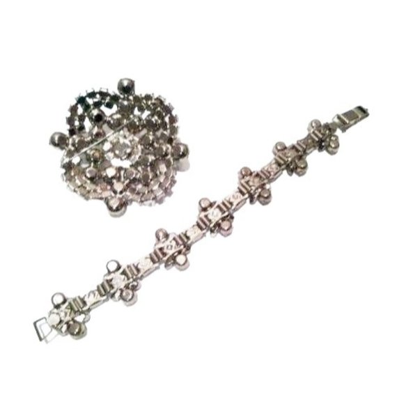 Old Glamour Jewelry Set Ice Diamond Rhinestones Link Bracelet and Brooch Set - Picture 5 of 5